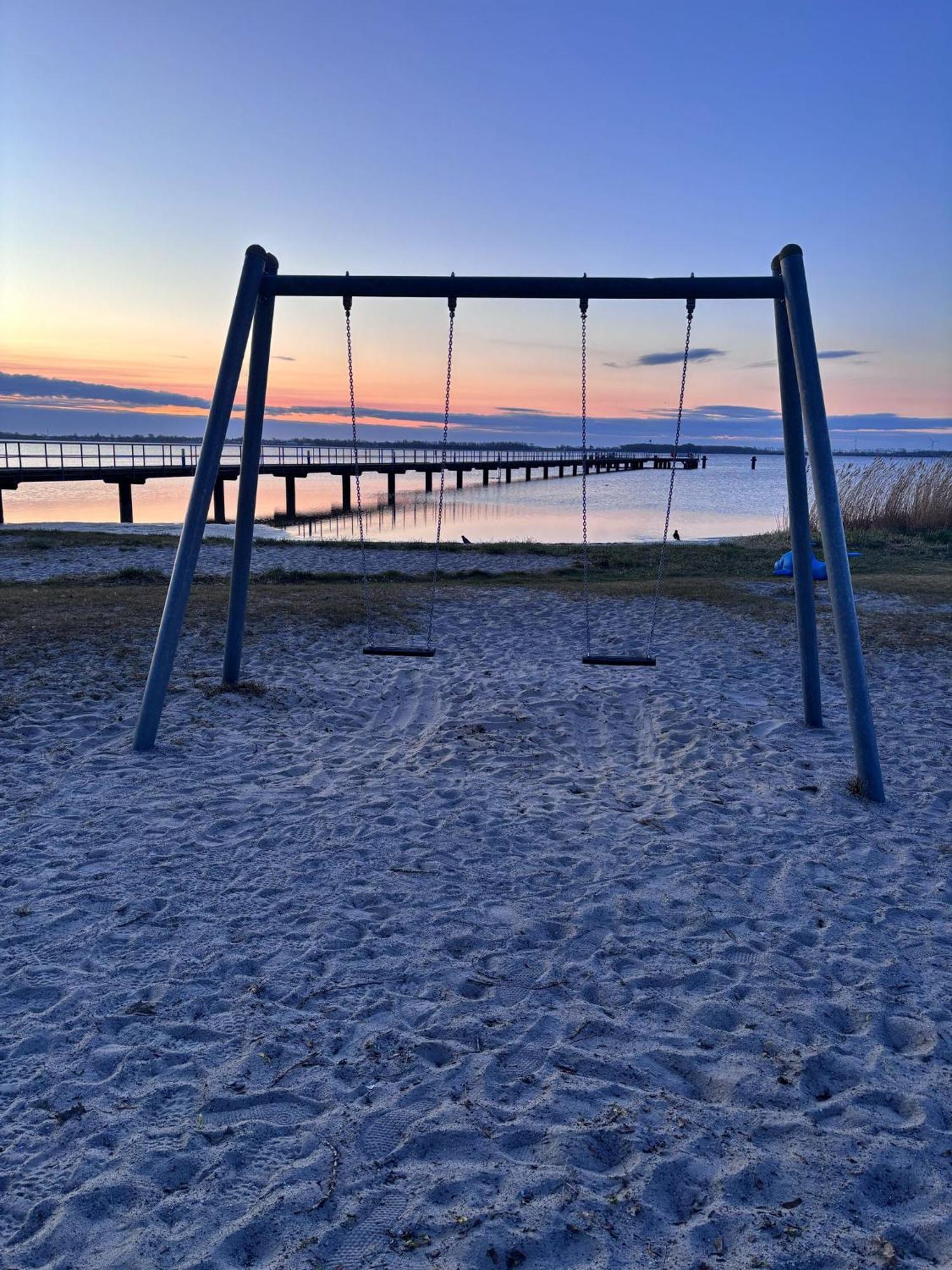 App 7O Kleinertag Am Meer Dranske Exterior photo
